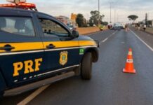 Atirador em veículo mata motociclista e deixa mulher ferida no viaduto da BR-277