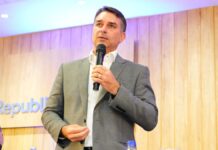 PL reconhece vitória de Lula e Flávio Bolsonaro desiste de anular eleição