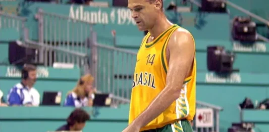 Morre Oscar Schmidt, lenda do esporte brasileiro, aos 68 anos