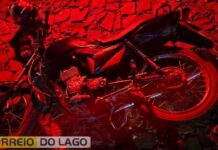 Jovem morre em colisão de moto contra árvore em acidente de trânsito no interior de Santa Helena