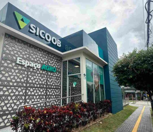 Sicoob projeta liberação de R$ 70 bilhões em crédito rural para o Plano Safra 26/27
