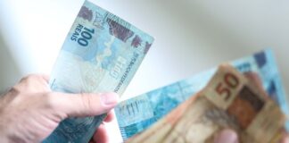 Governo Lula anuncia salário mínimo de R$ 1.741 para 2027, com aumento de 7,4% acima da inflação