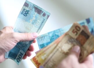 Governo Lula anuncia salário mínimo de R$ 1.741 para 2027, com aumento de 7,4% acima da inflação