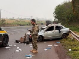 Motorista foge, capota carro e acaba preso pela PRF em Toledo;