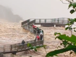 VÍDEO: Parque Nacional do Iguaçu inicia retirada de corrimões da passarela da Garganta do Diabo